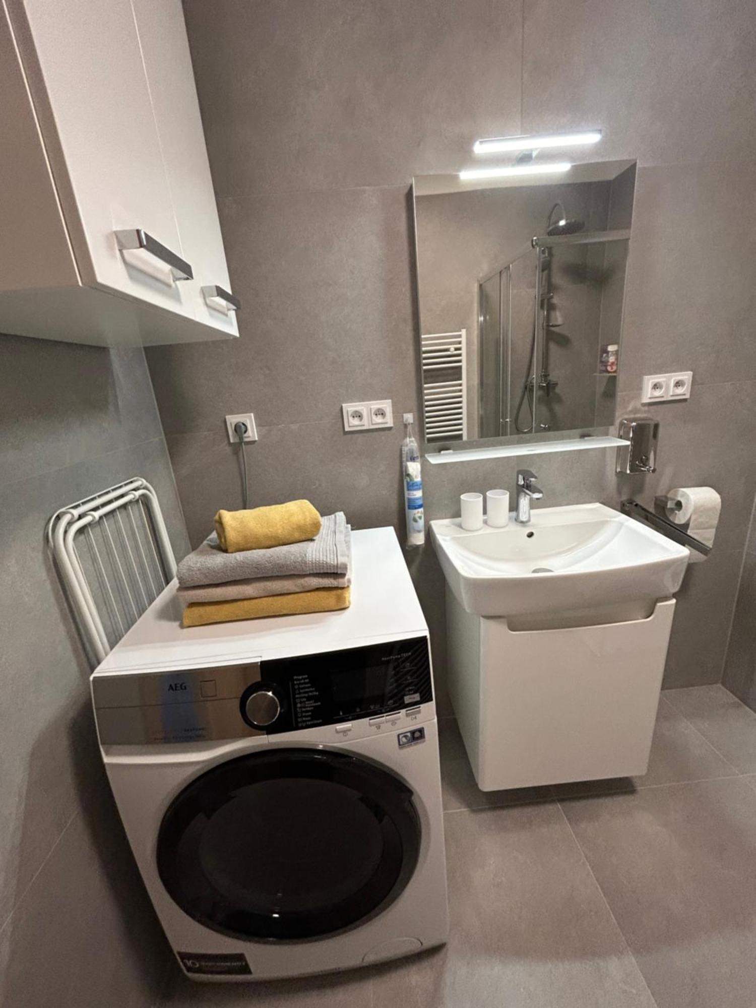 Apartman Se Slunnou Teraskou V Kasperkach กัชแปร์สแก ฮอรี ภายนอก รูปภาพ
